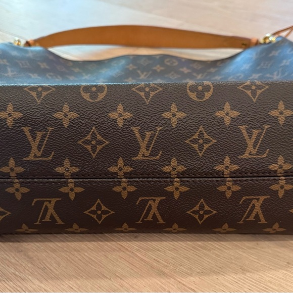 Louis Vuitton Graceful MM - LV bag. - Picture 5 of 14